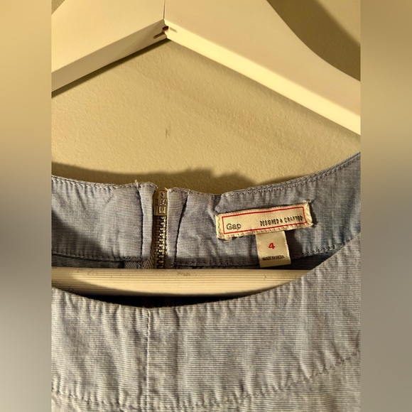 GAP peplum top with zipper back - Picture 4 of 4